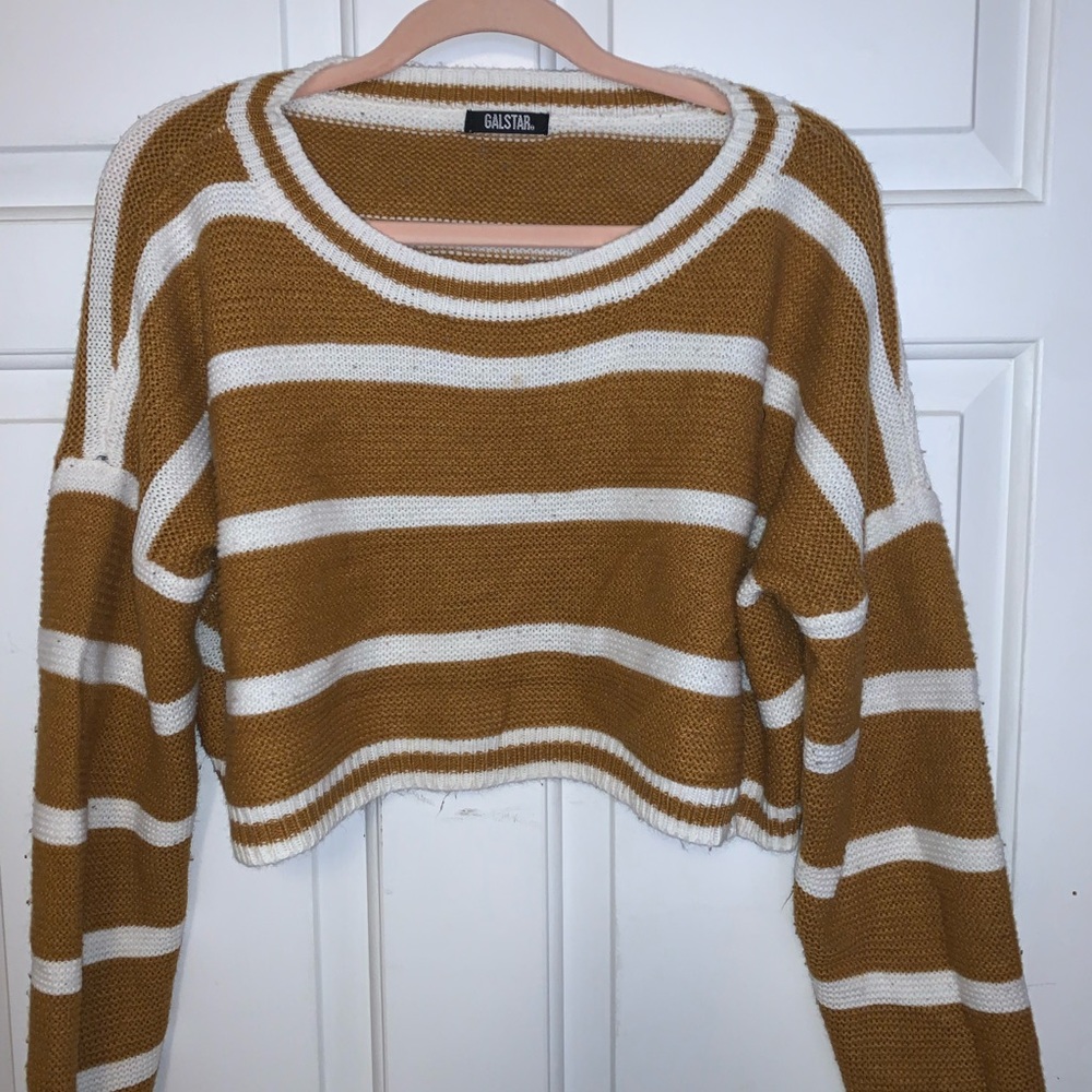 Crop sweater